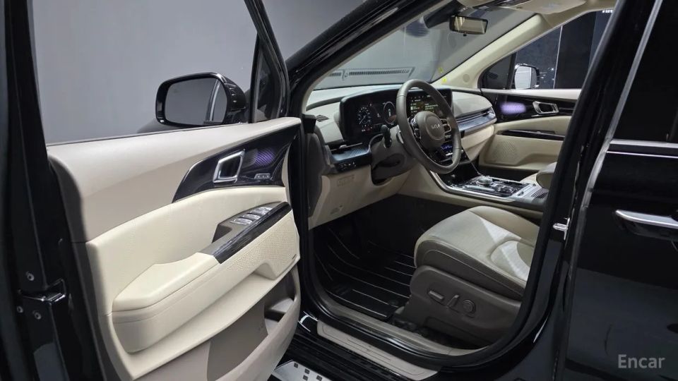 Kia Canival