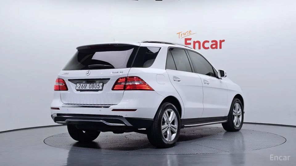 Mercedes-Benz M-class
