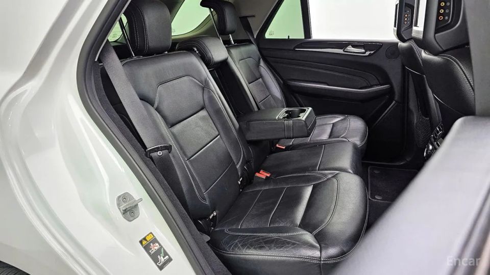 Mercedes-Benz M-class