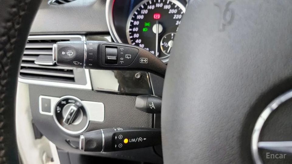 Mercedes-Benz M-class