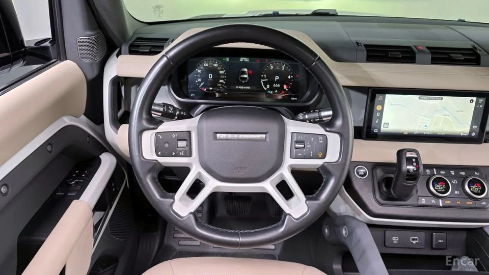 Land Rover Defender