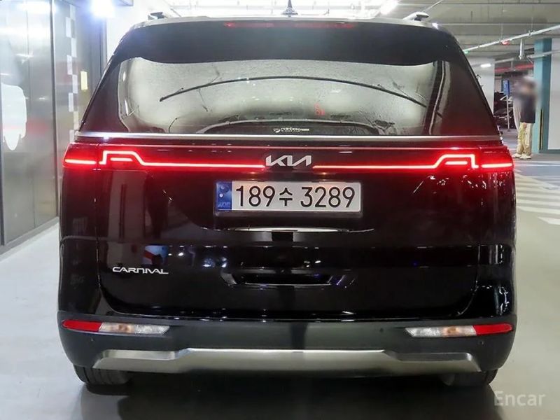 Kia Canival