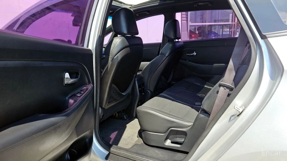 Kia Carens