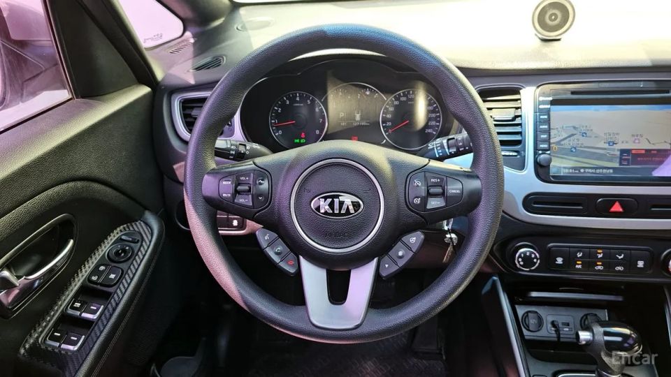 Kia Carens