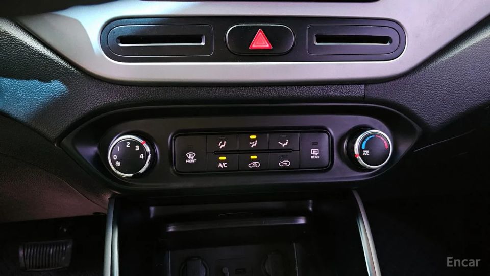 Kia Carens