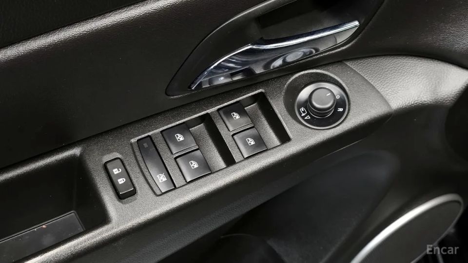 ChevroletGMDaewoo Cruze