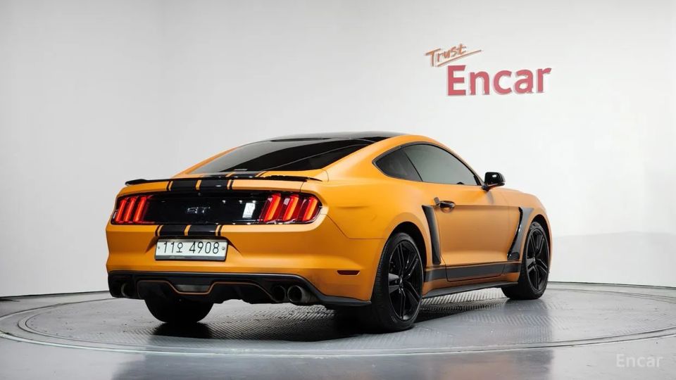 Ford Mustang