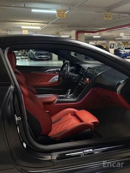 BMW M8