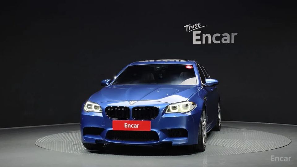 BMW M5