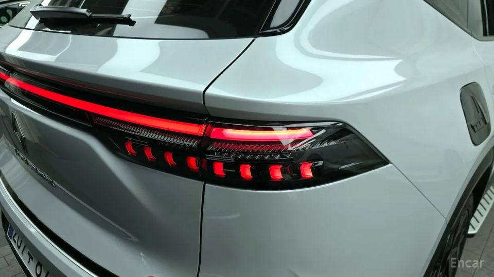 Renault-KoreaSamsung Grand Koleos