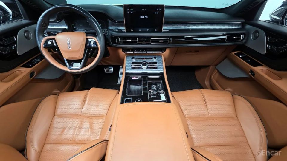 Lincoln Aviator