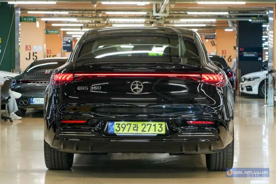Mercedes-Benz EQS