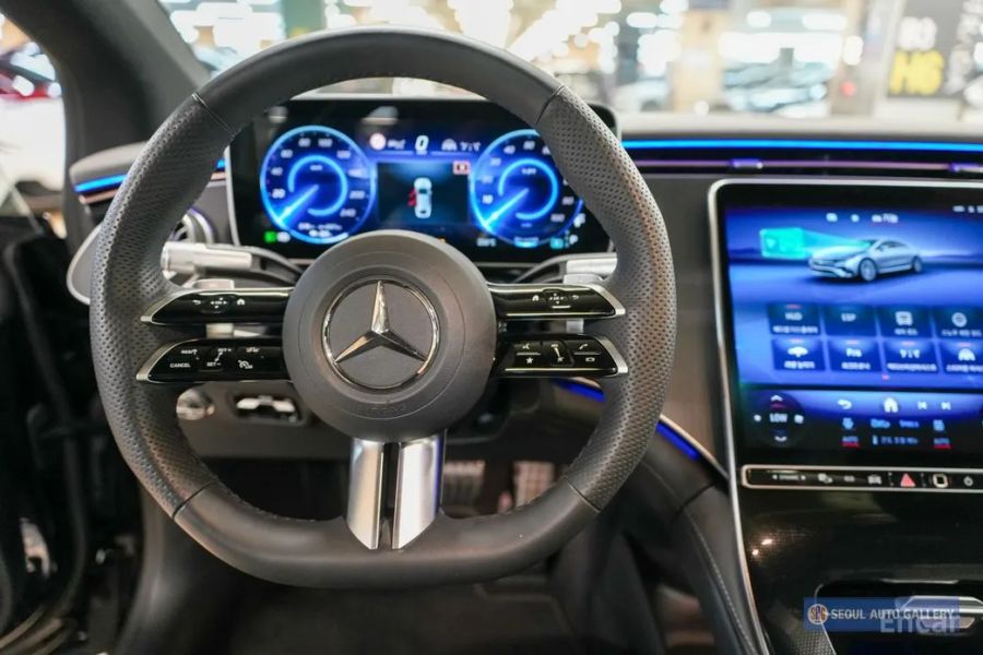 Mercedes-Benz EQS