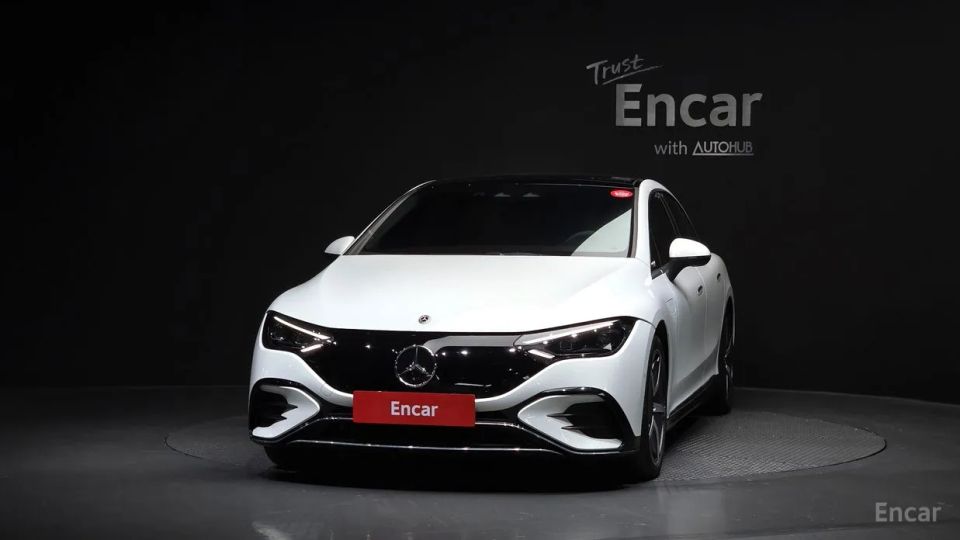 Mercedes-Benz EQE