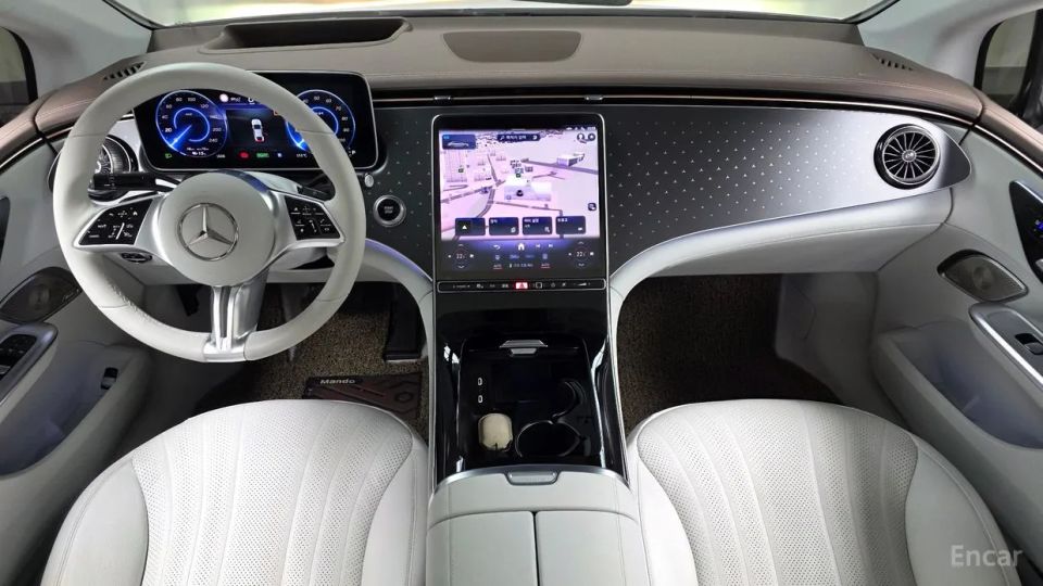 Mercedes-Benz EQE