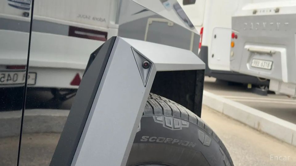 Tesla Cybertruck