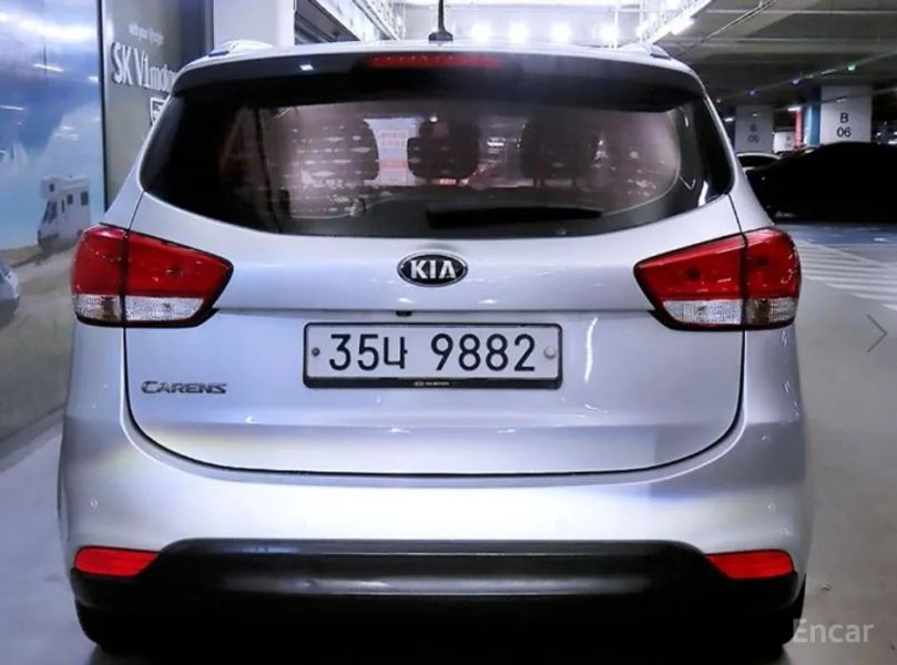 Kia Carens