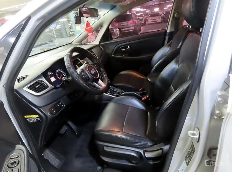 Kia Carens