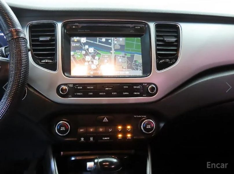 Kia Carens