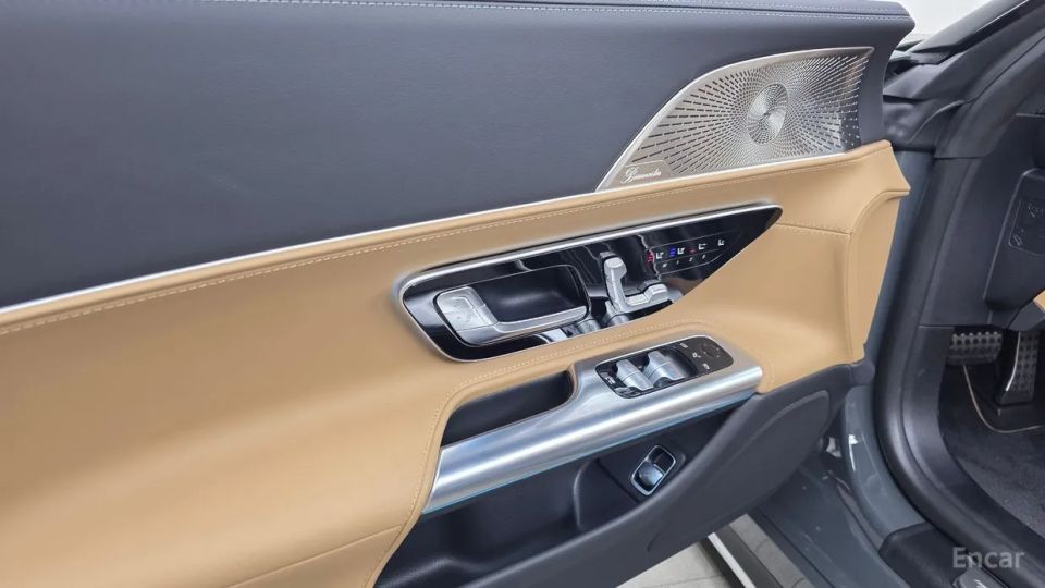 Mercedes-Benz SL-Class