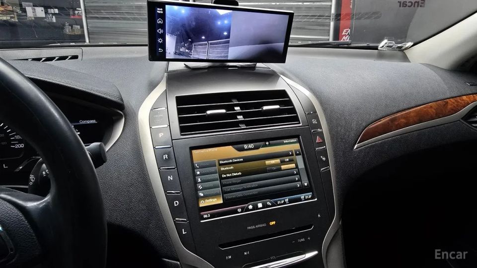 Lincoln MKZ
