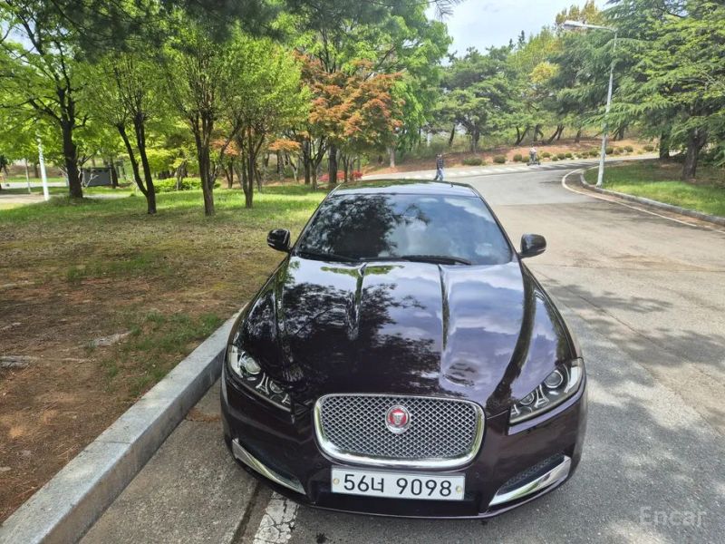Jaguar xf