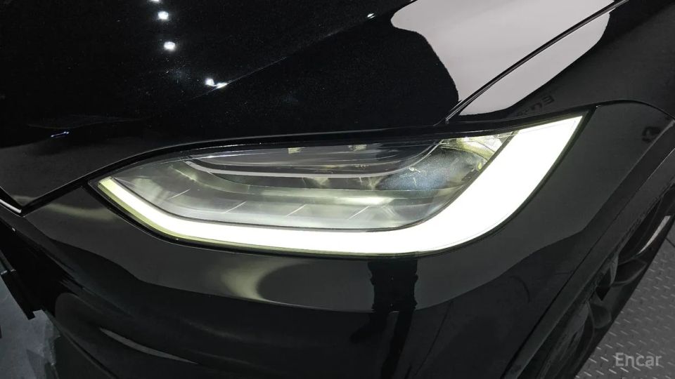 Tesla model-x