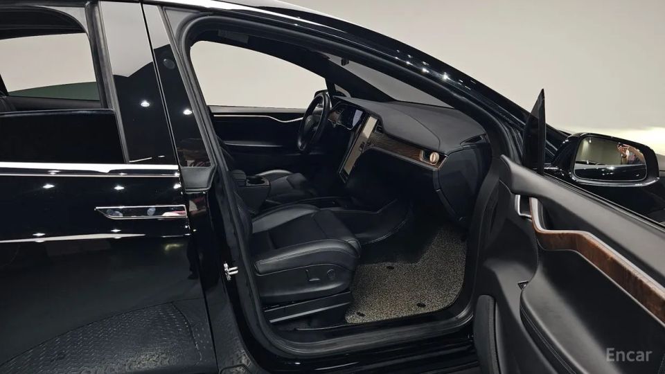 Tesla model-x
