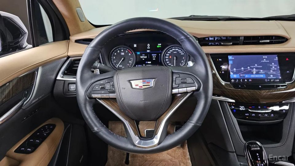 Cadillac XT6