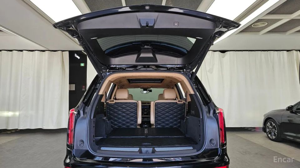 Cadillac XT6