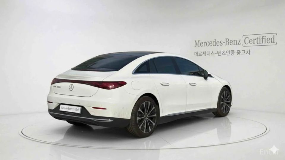 Mercedes-Benz EQE