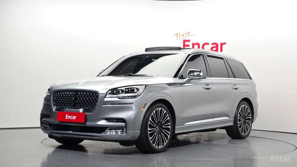 Lincoln Aviator