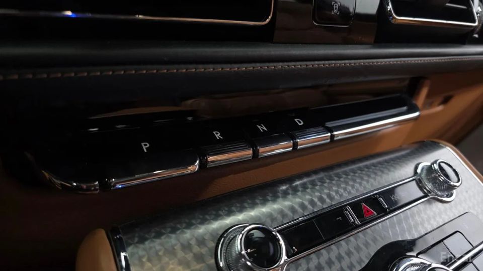 Lincoln Aviator
