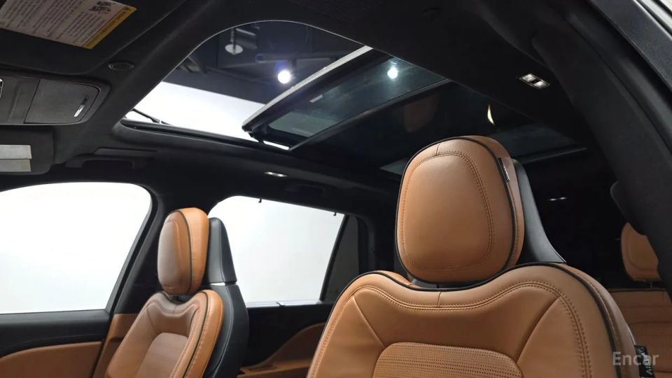 Lincoln Aviator
