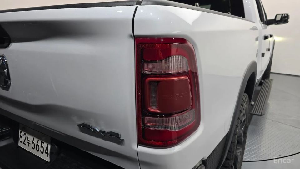 Dodge Ram Pick Up