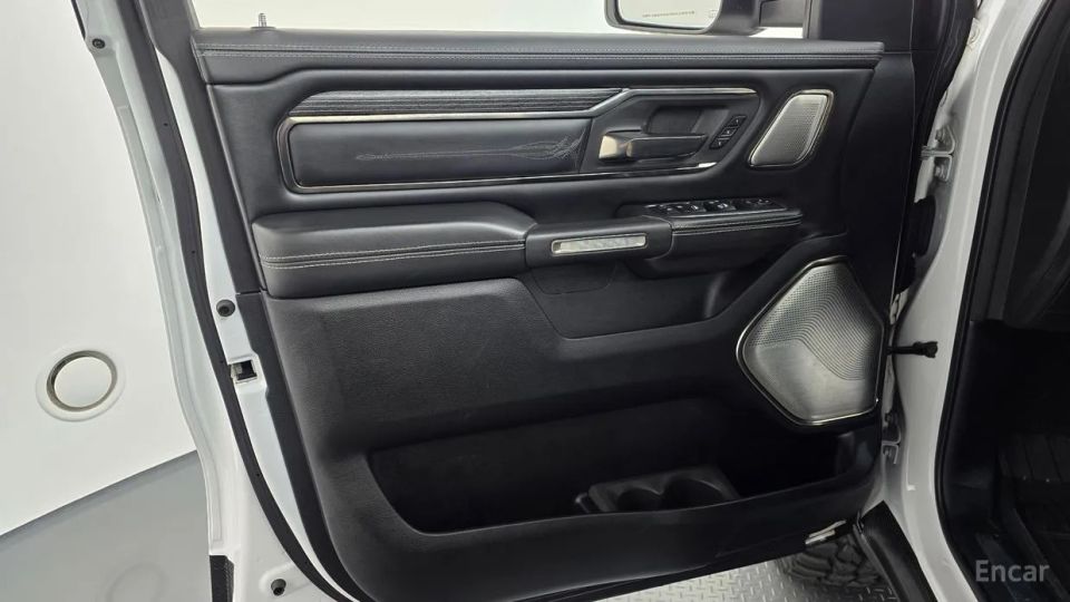 Dodge Ram Pick Up