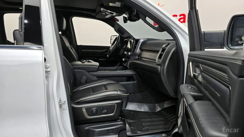 Dodge Ram Pick Up