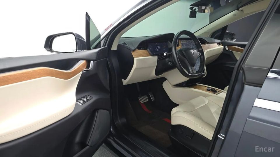 Tesla model-x
