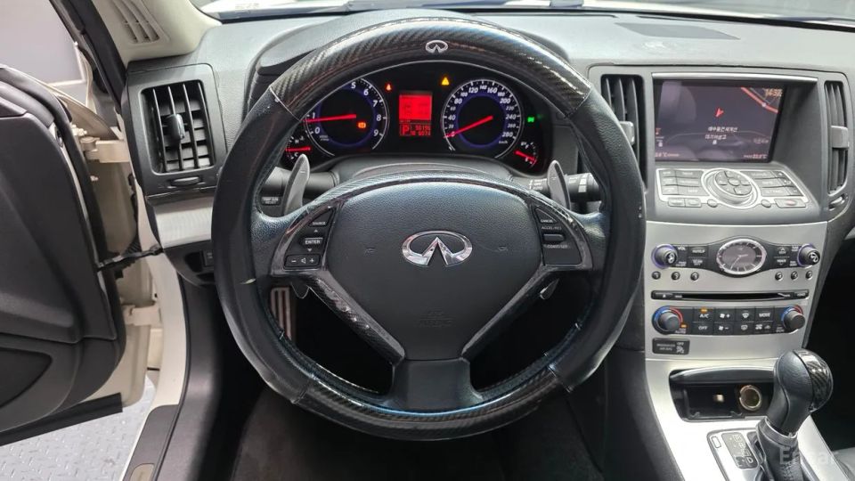 Infiniti G