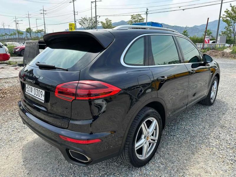 Porsche Cayenne