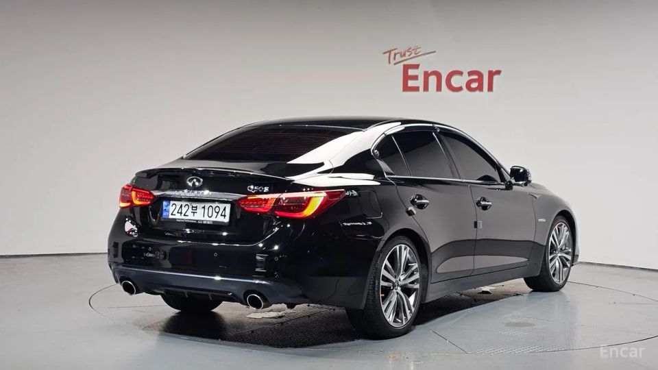 Infiniti Q50