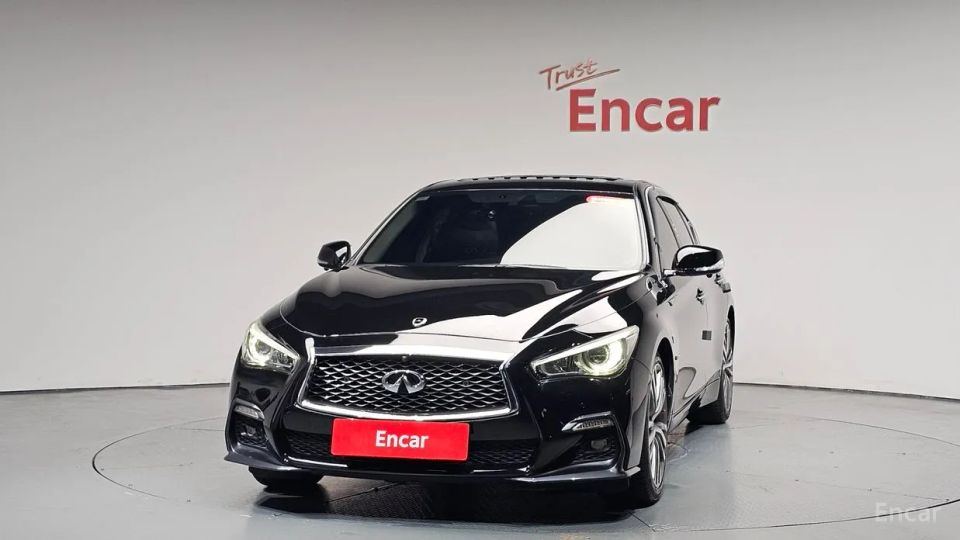 Infiniti Q50