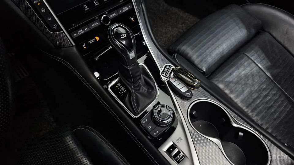 Infiniti Q50