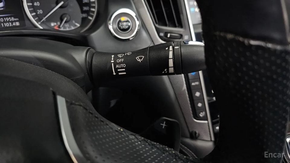 Infiniti Q50