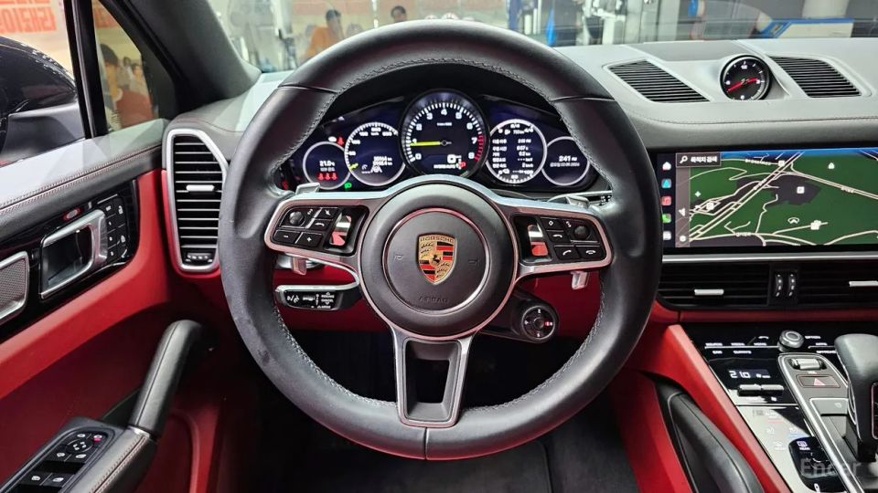Porsche Cayenne