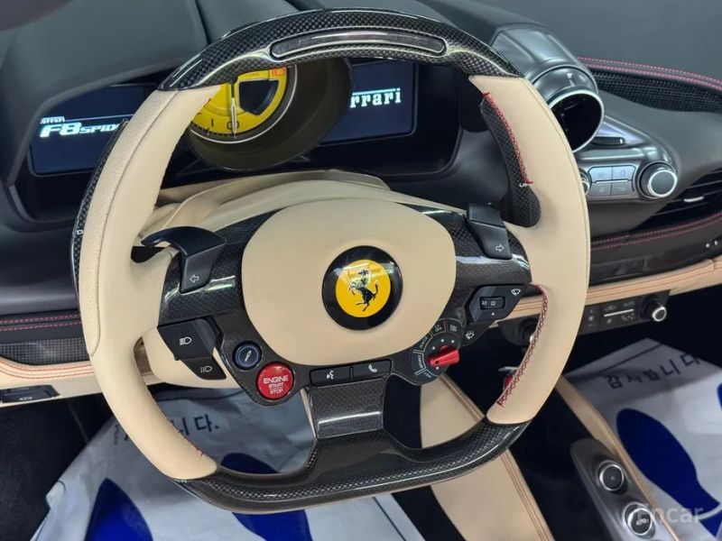 Ferrari F8