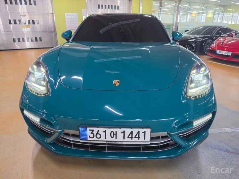 Porsche Panamera