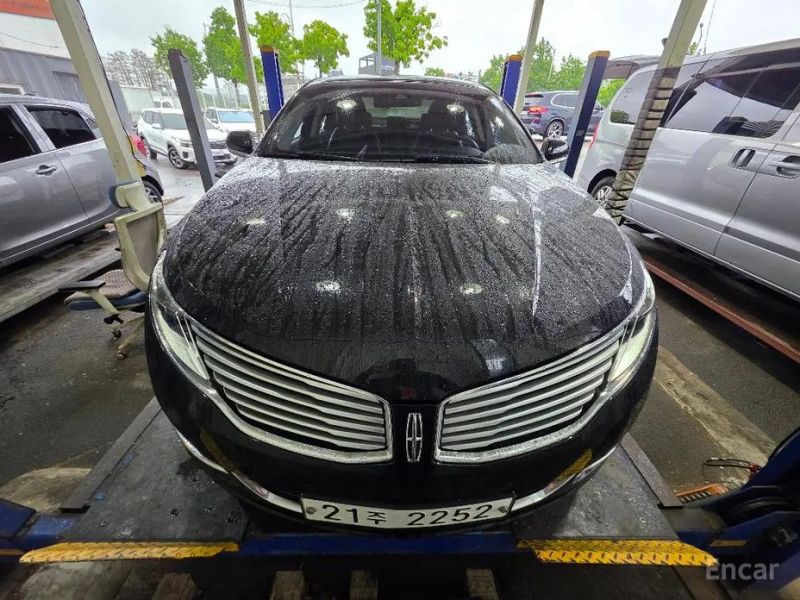 Lincoln MKZ