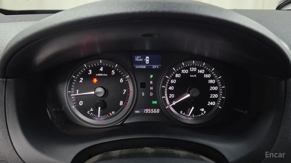 Lexus ES