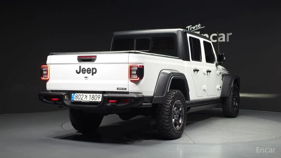 Jeep gladiator